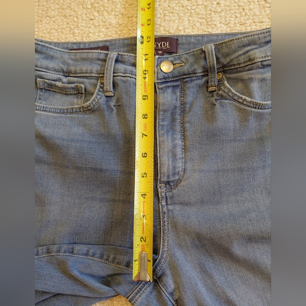 NYDJ Women's Slim Bootcut Jeans Light Blue Denim Size 10 Stretch Casual Comfy. - Picture 5 of 11